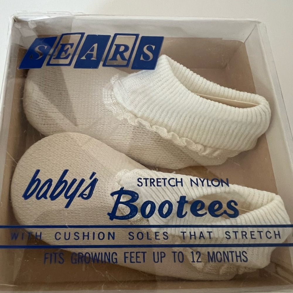 New VINTAGE BABY BOOTIES Bootees SEARS ROEBUCK Fits Up To 12 mo. Rare Unique Y2k